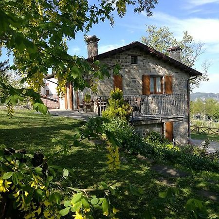 Agriturismo Il Falco Del Monte Fumaiolo Alfero Exterior photo